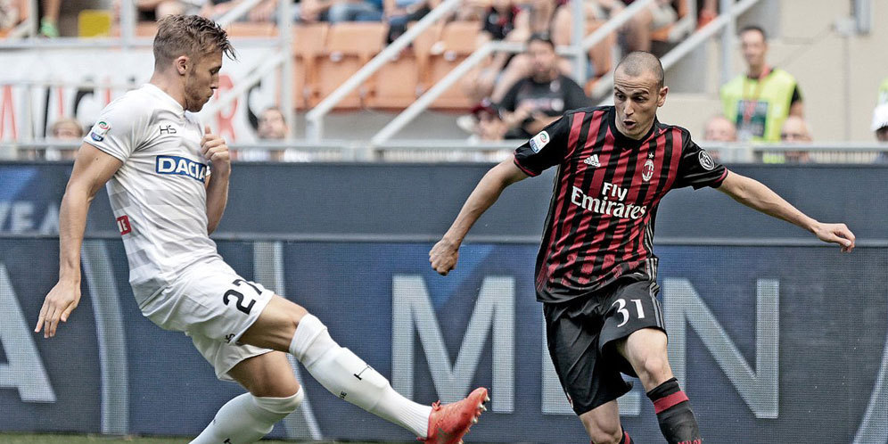 Hasil Pertandingan AC Milan vs Udinese: Skor 0-1