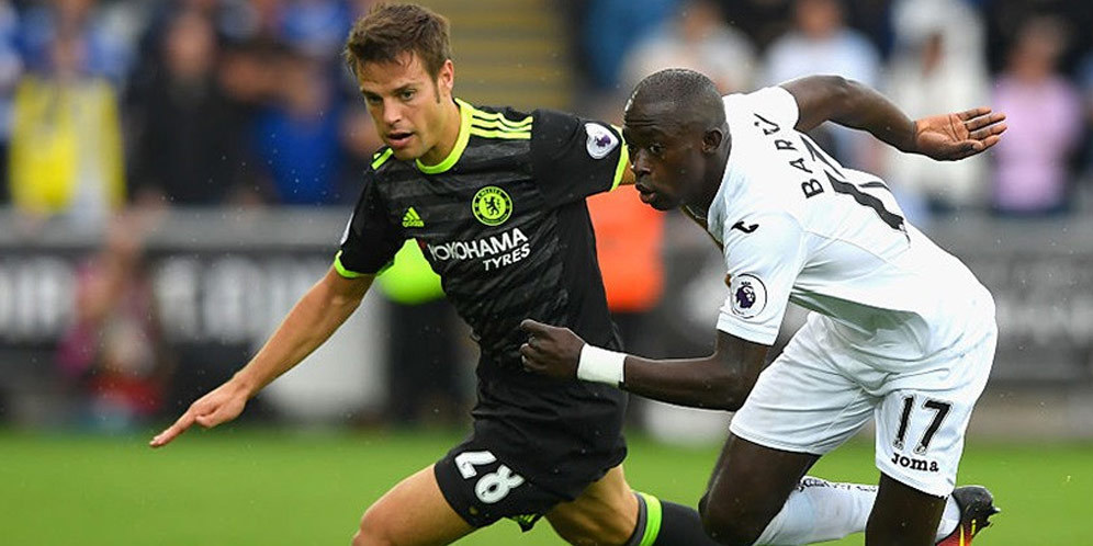 Azpilicueta Puji Semangat Chelsea