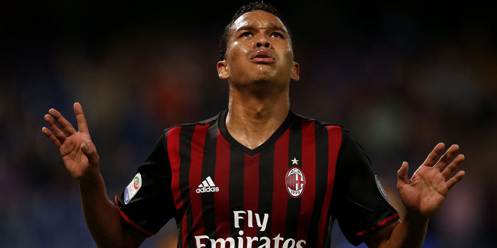 Bacca Plesir Ke Sevilla, Montella Woles