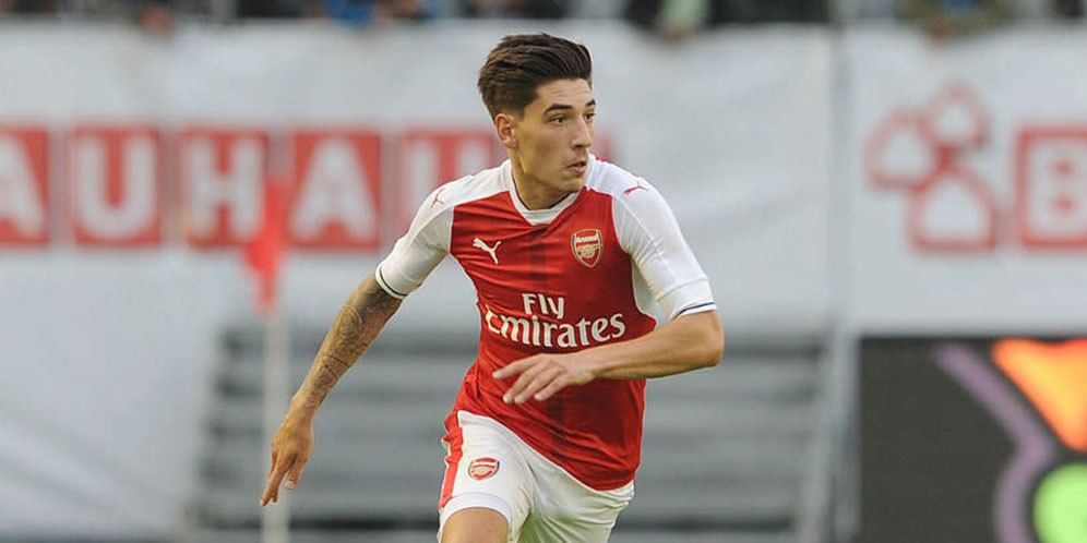 Bellerin Umumkan Perpanjangan Kontrak di Arsenal