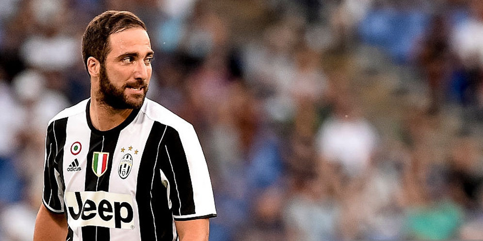 Iuliano Kaget Juventus Bisa Dapatkan Higuain