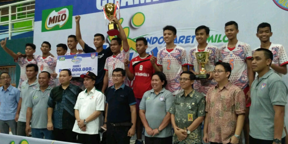 Dramatis, SMK Antartika 2 Sidoarjo Juara Indomaret-Milo Volleyball Tournament