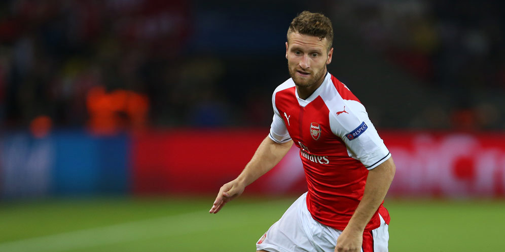 Mustafi: Sesuatu yang 'Besar' Menanti Arsenal