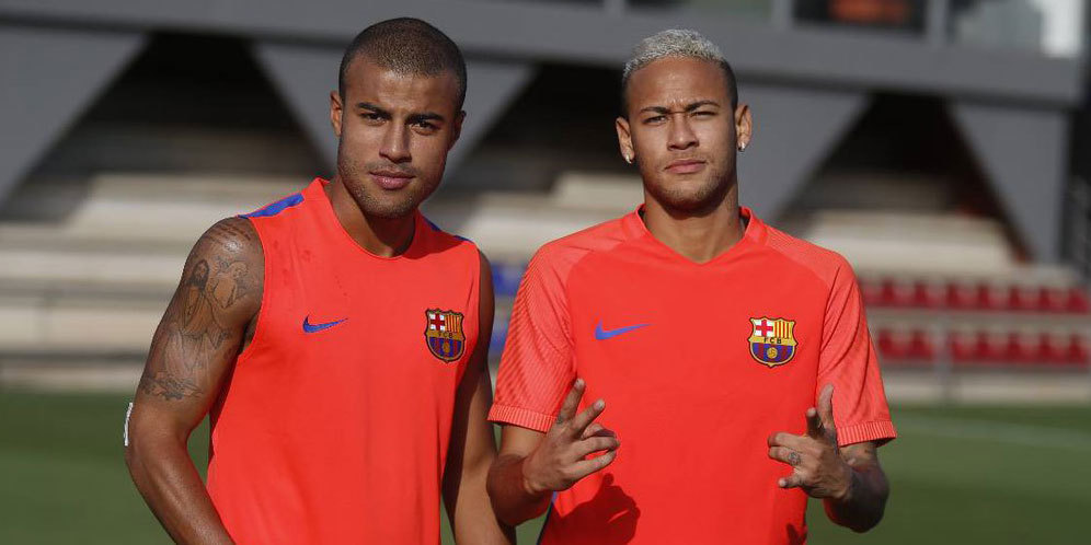 Neymar Muncul di Latihan Barcelona Pertama Kali