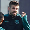 Gerard Pique Berlatih Jelang Jumpa Atletico Madrid