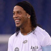 Tak Tahan Stress, Ronaldinho Ogah Jadi Pelatih