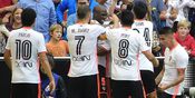 Presiden Valencia Minta Maaf Atas 'Mimpi Buruk' 2016 Presiden Valencia Minta Maaf Atas 'Mimpi Buruk' 2016