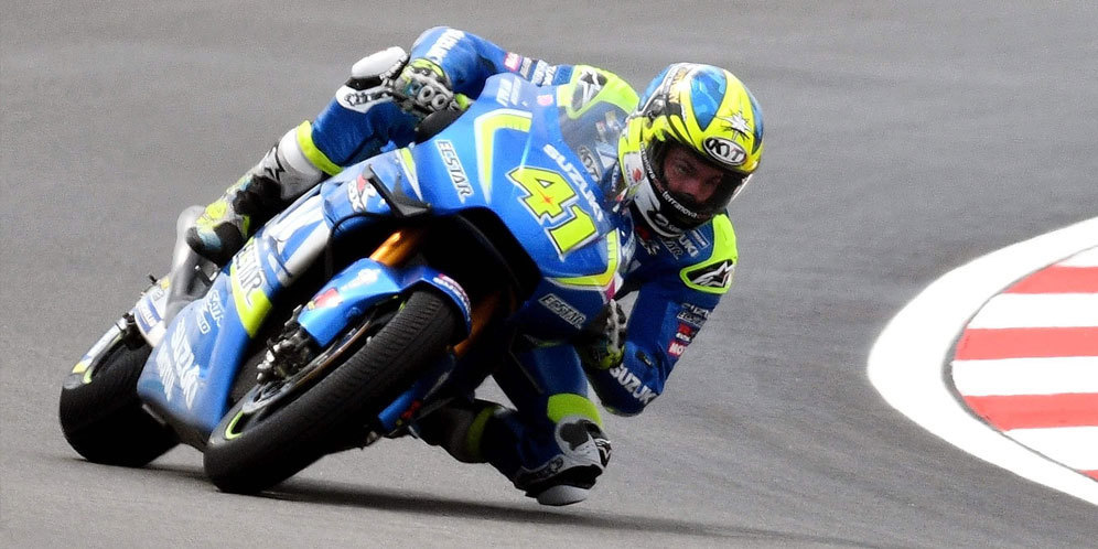 Aleix Espargaro saat membela Suzuki Ecstar di MotoGP 2016. (c) AFP