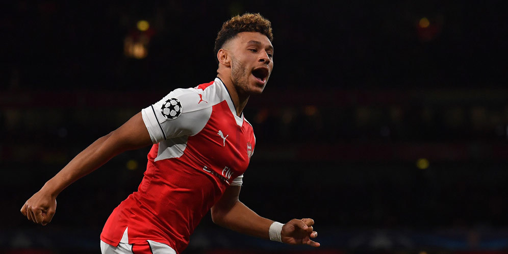 Wenger Ingin Chamberlain Tolak Liverpool