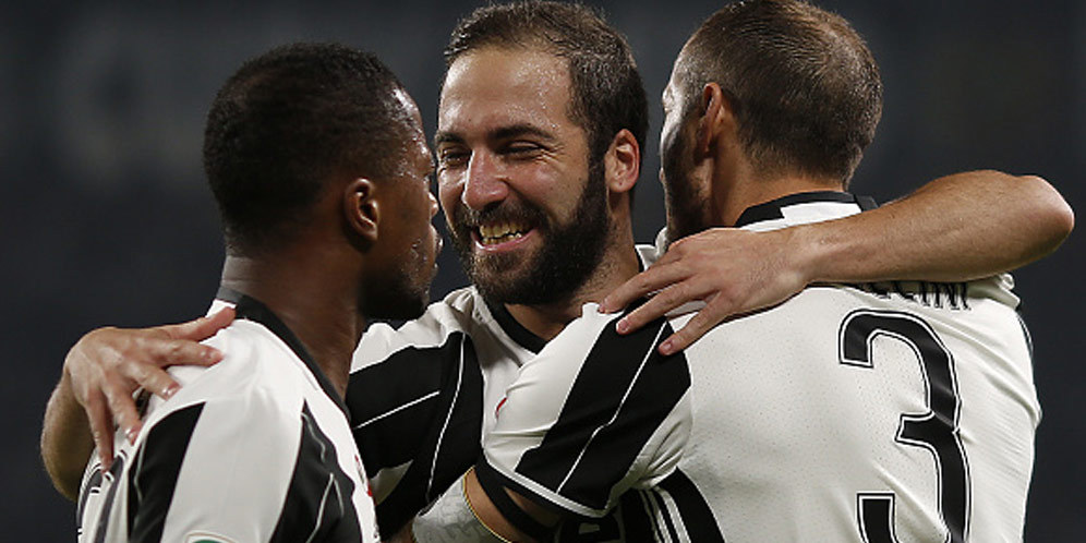 Allegri Yakin Juve Jebol Gawang Sevilla Tanpa Dybala dan Higuain