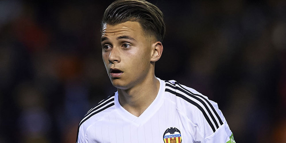 Diincar MU, Fran Villalba Perpanjang Kontrak di Valencia