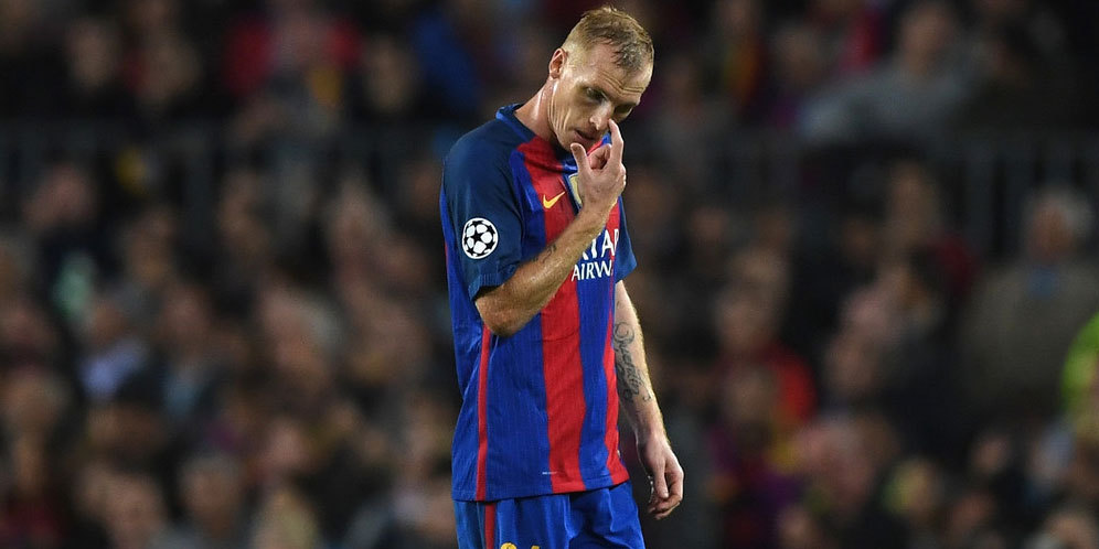 Jeremy Mathieu Positif Absen di El Clasico