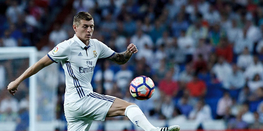 Toni Kroos Cedera dan Terancam Absen di El Clasico