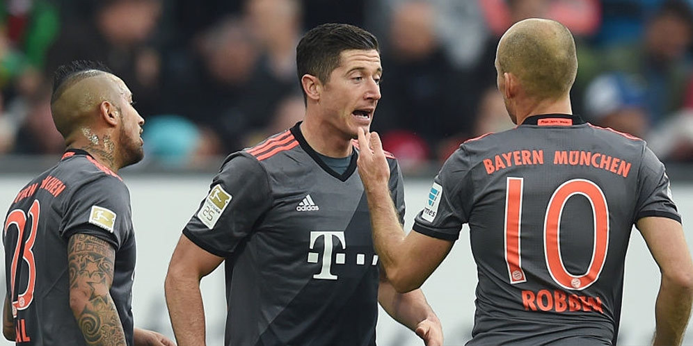 Highlights Bundesliga: Augsburg 1-3 Bayern Munchen