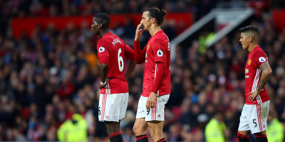 Hargreaves: MU Takkan Finish Empat Besar