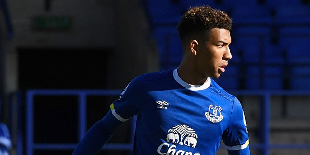 Mason Holgate