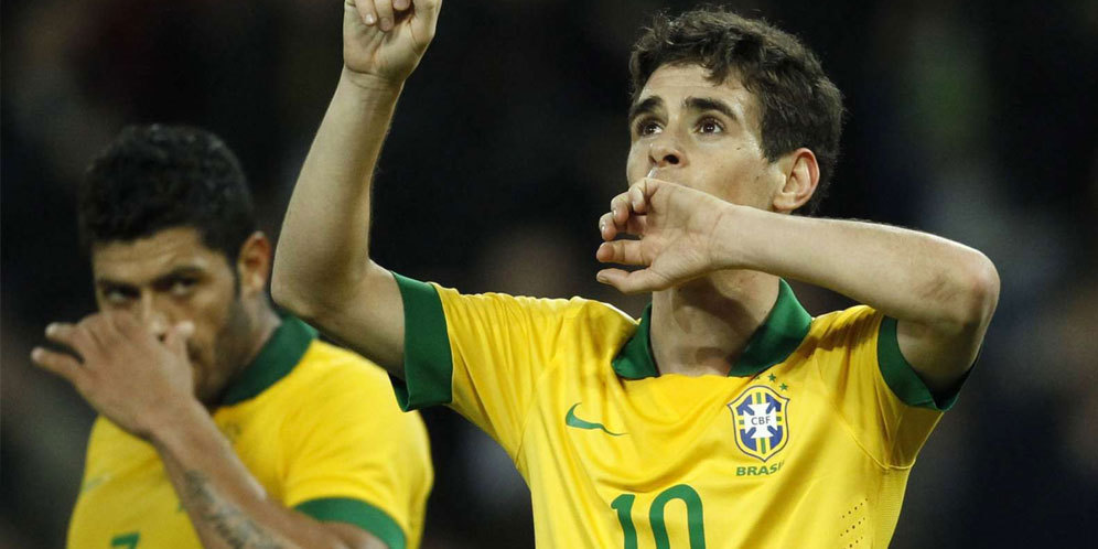 Oscar Rebut Nomor Punggung 10 Milik Neymar