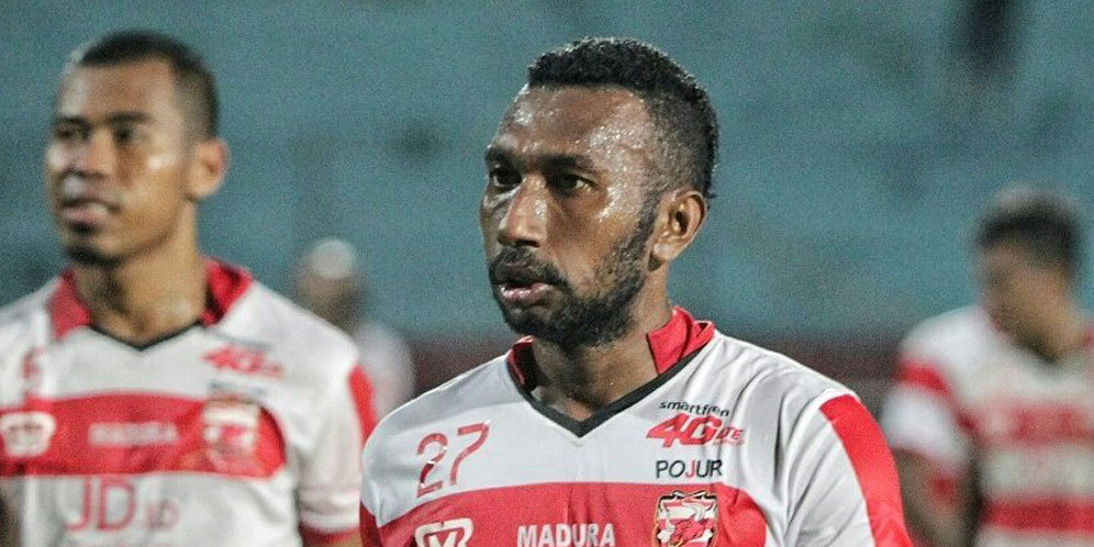 Penggawa Madura United Diminta Lebih Tenang di Depan Gawang