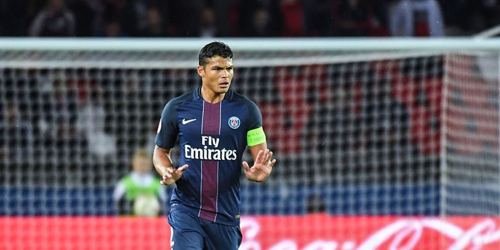 Emery Tanggapi Rumor Thiago Silva: Dia Kapten PSG!