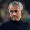 Walker: Mourinho Tak Percayai Smalling dan Shaw