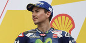 Jorge Lorenzo Bantah Tak Kompetitif di Kondisi Hujan Jorge Lorenzo Bantah Tak Kompetitif di Kondisi Hujan