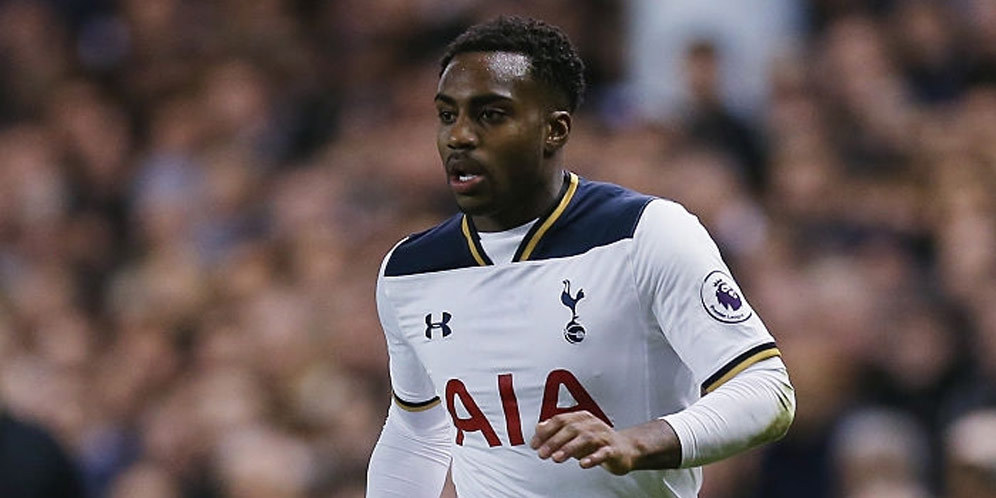 United Terdepan Dapatkan Danny Rose