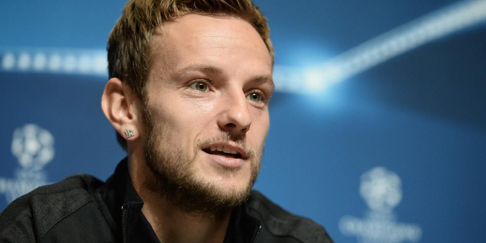 Rakitic Marah, Manchester United Siap Menampung