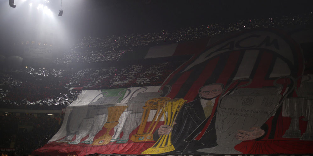 Hati Berlusconi Tersentuh Dengan Sambutan Curva Sud