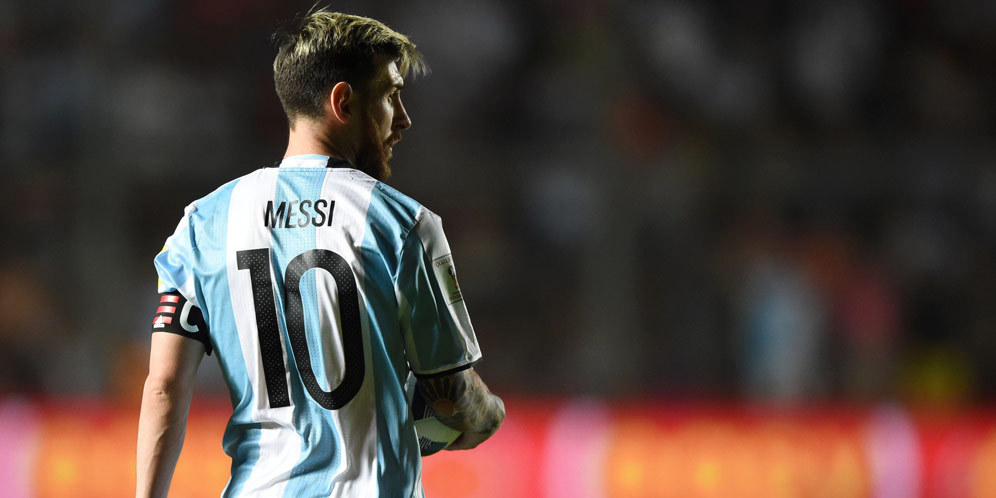 Bocah Pemakai Kaos Kresek Akhirnya Bertemu Messi