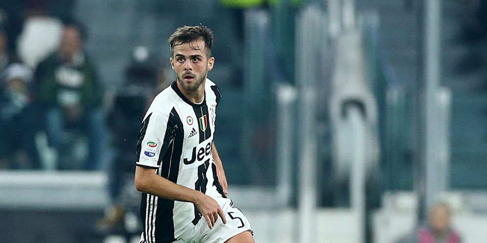 Miralem Pjanic Puji Formasi Baru Juventus