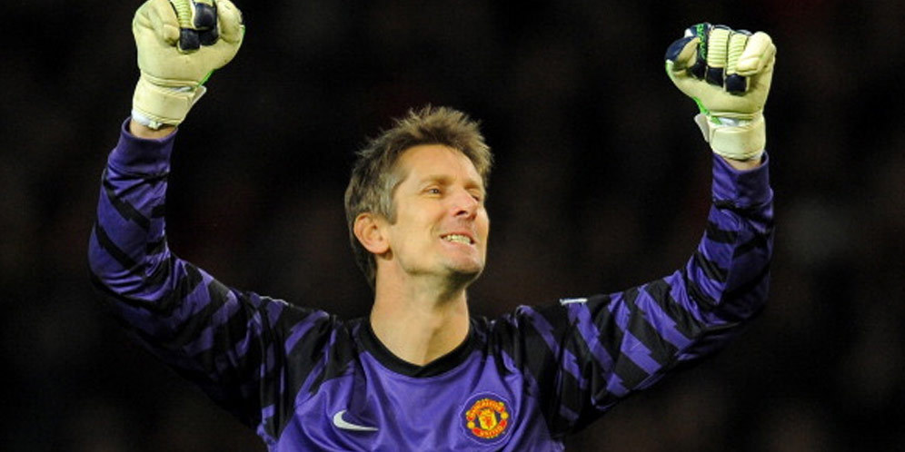 Van der Sar: Final Lawan Manchester United Akan Spesial