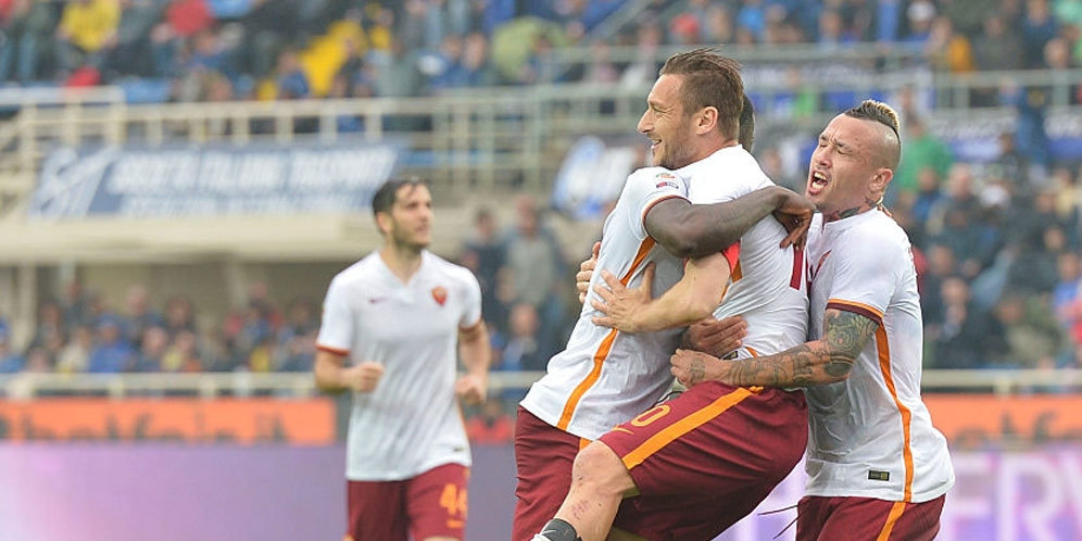 Flashback: Atalanta 3-3 Roma, Totti Sang Penyelamat