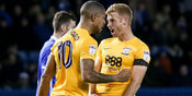 Tawuran Antar Rekan Setim, Dua Pemain Preston Dikartu Merah Tawuran Antar Rekan Setim, Dua Pemain Preston Dikartu Merah