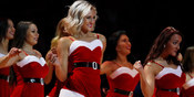 Natal Ceria Ala Cheerleader NBA
