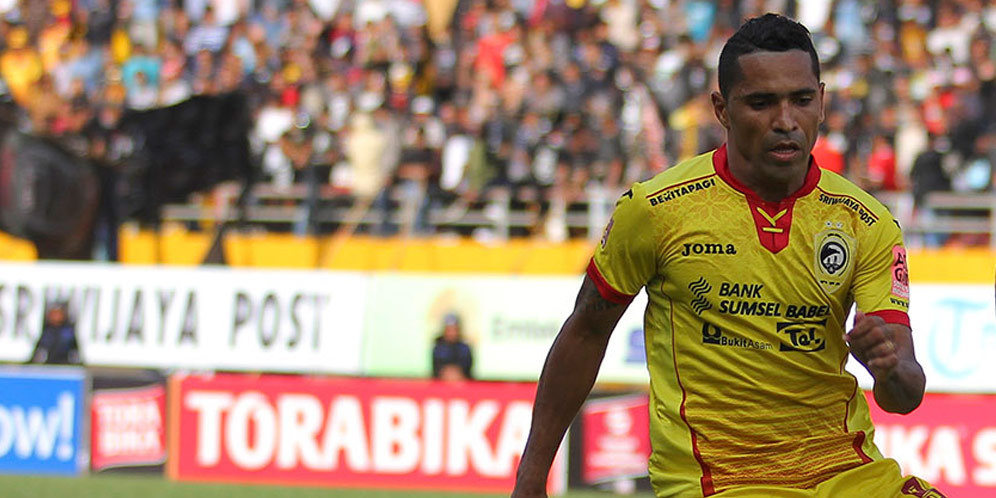 Arema Cronus Siapkan Cara Jinakkan Beto Goncalves