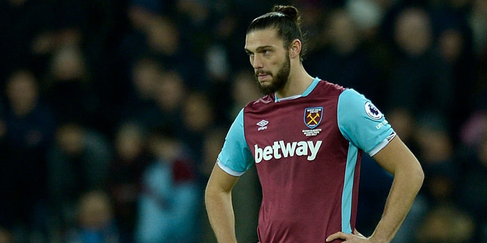 Andy Carroll Kecewa West Ham Dibantai Arsenal