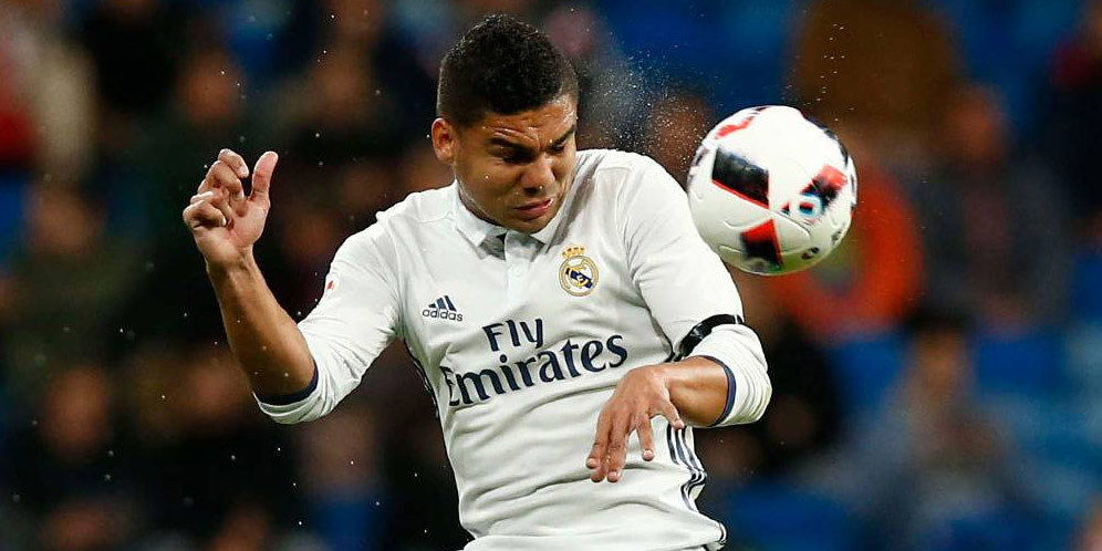 Zidane Tentang Kemungkinan Pasang Casemiro di Pos Bek Tengah