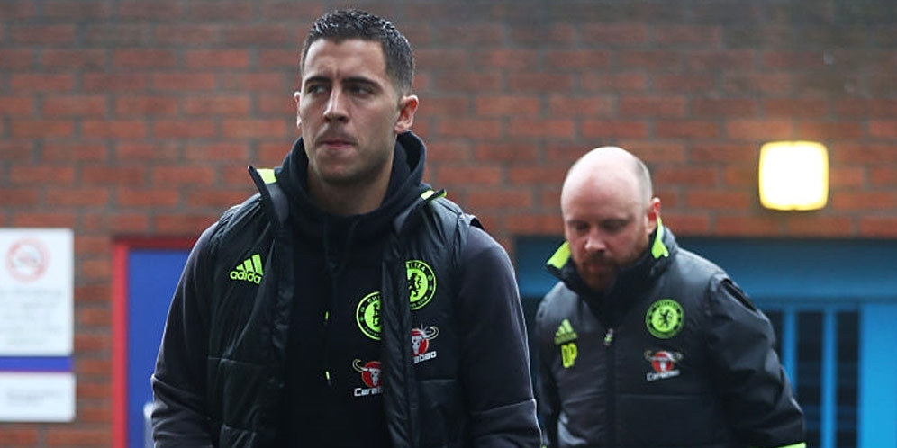 Hazard Tegaskan Siap Bertahan di Chelsea