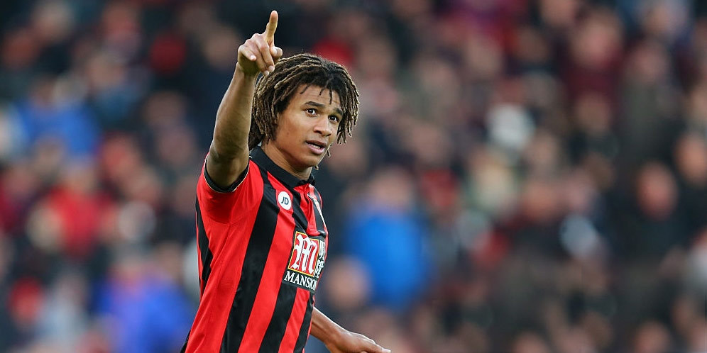 Conte Minta Nathan Ake Sabar di Chelsea