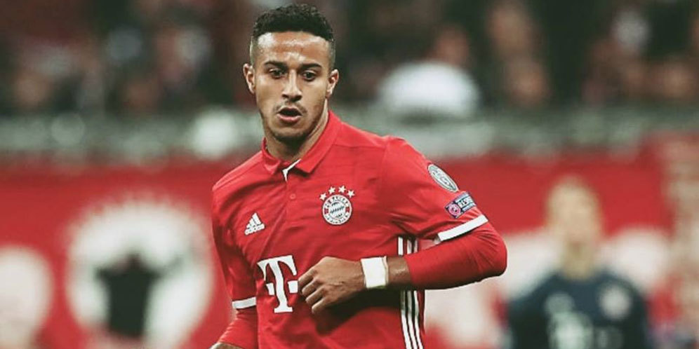 Thiago Alcantara Bermain Seperti Diego Maradona