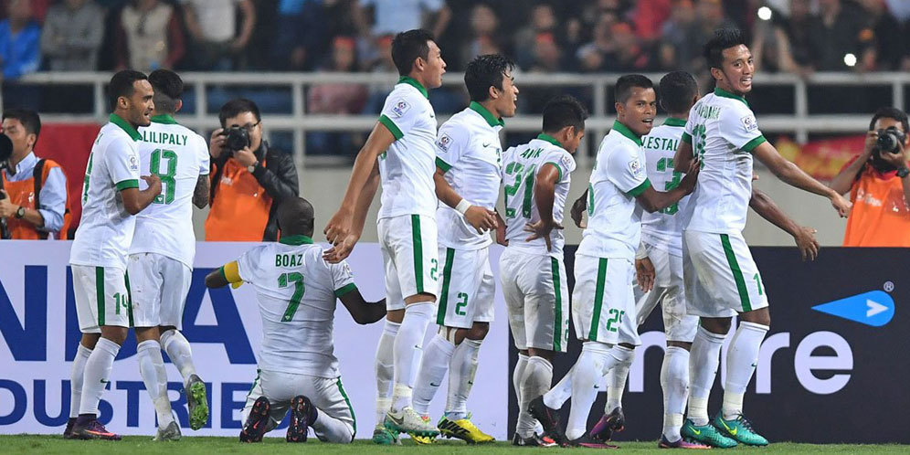 Bus Timnas Indonesia Kena Lemparan Batu di Vietnam