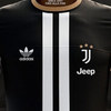 Rekaan Desain Jersey Juventus Dengan Logo Baru