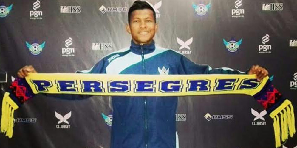 Persegres Ikat Tiga Pemain