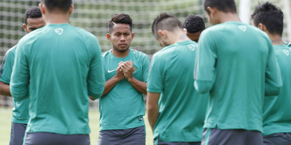 Video: Latihan Kocak Ala Andik Vermansah