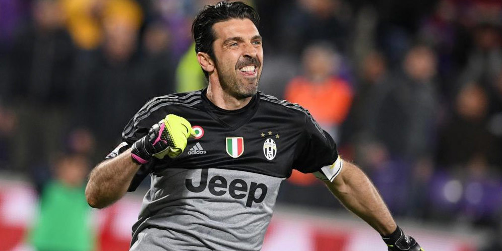 Buffon Tak Mengeluh Juve Duel Dua Kali Sepekan Lawan Napoli