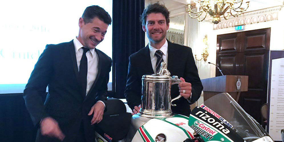 Cal Crutchlow Dianugerahi Penghargaan Torrens Trophy