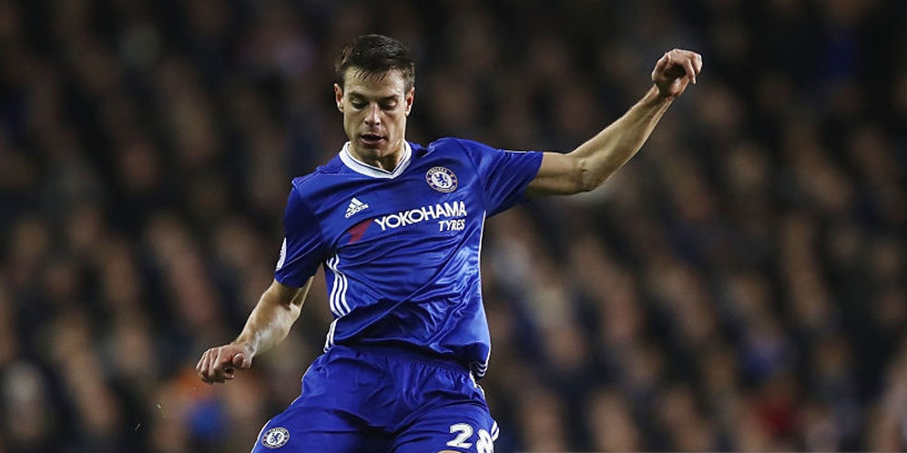 Azpilicueta Ingin Jadi Legenda di Chelsea