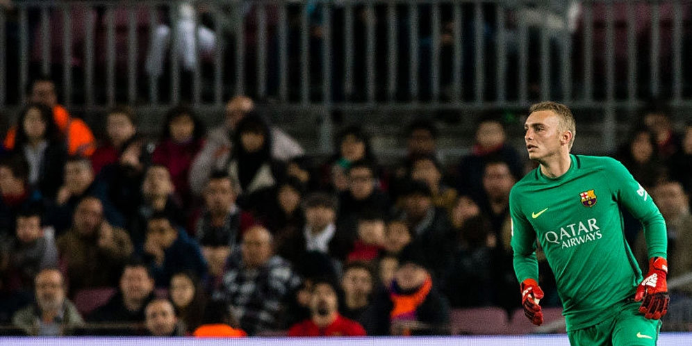 Cillessen: Kiper Barca Harus Tahu Cara Gunakan Kakinya