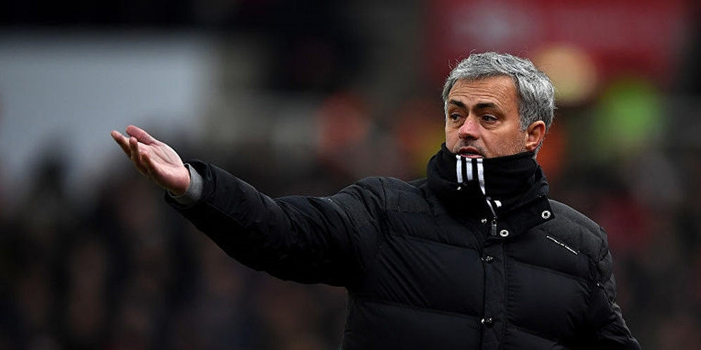 Mourinho Jelaskan Skema Defensif MU