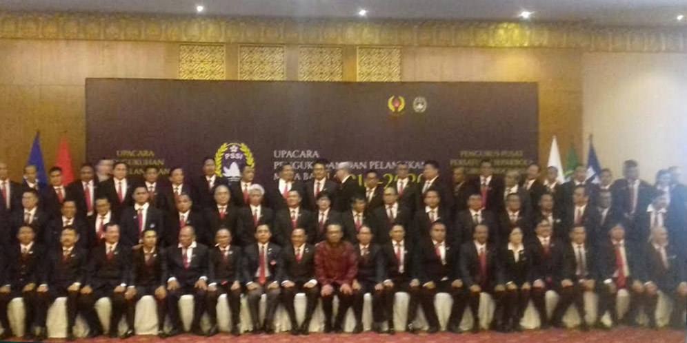 PSSI Resmi Lantik Pengurus Periode 2016-2020